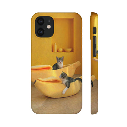 Cat Cozy Phone Case – Cute Kittens in Yellow Living Room Snap Case
