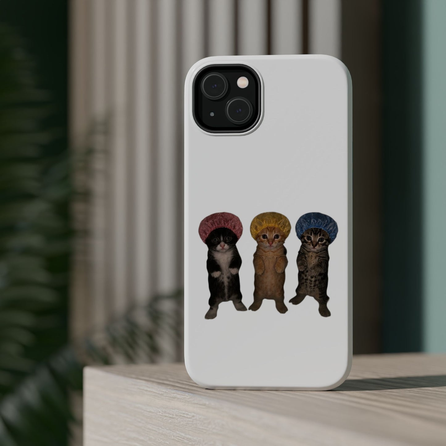 Cute Kittens in Bonnets  Magnetic Impact-Resistant Phone Case