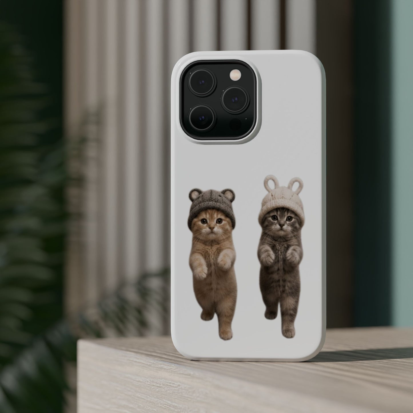 Cute Kittens in Hats Magnetic Impact Phone Case