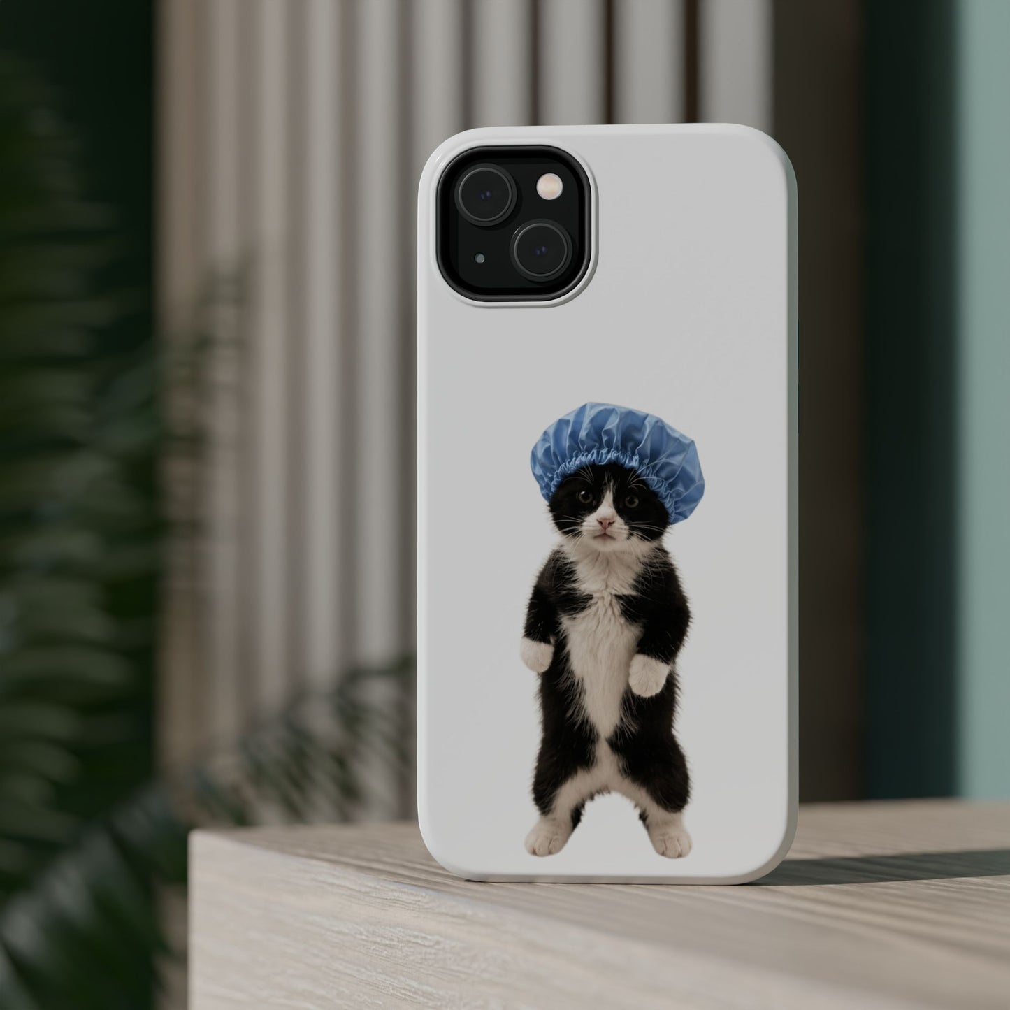 Cute Cat in Shower Cap Magnetic Impact-Resistant Phone Case