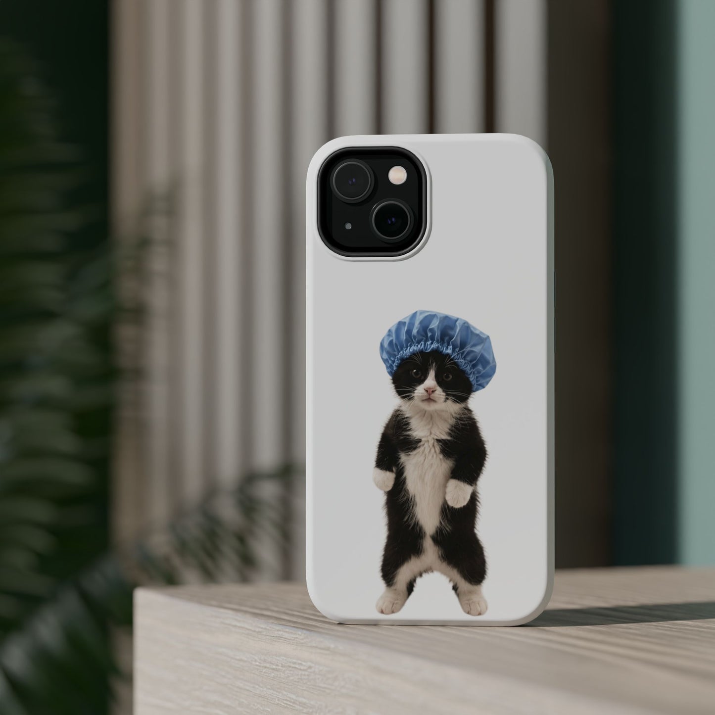 Cute Cat in Shower Cap Magnetic Impact-Resistant Phone Case