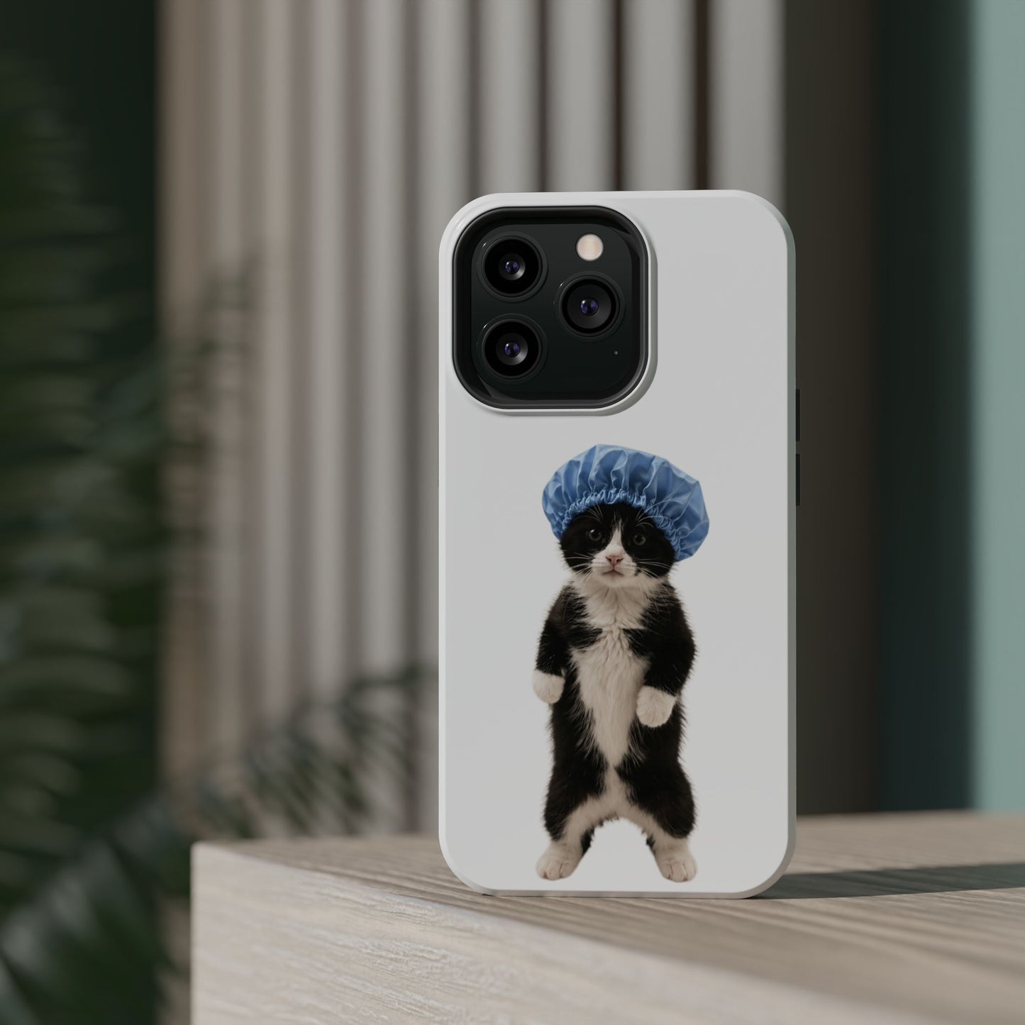 Cute Cat in Shower Cap Magnetic Impact-Resistant Phone Case