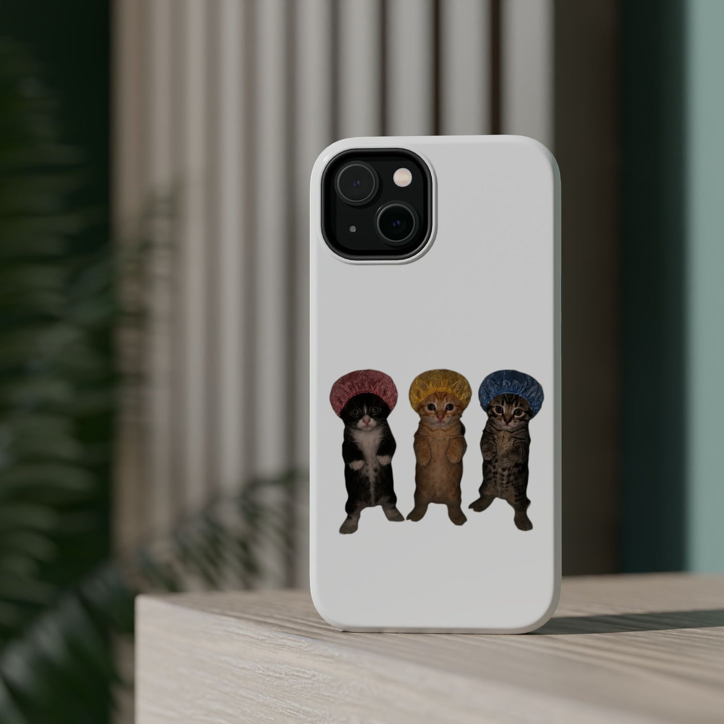 Cute Kittens in Bonnets  Magnetic Impact-Resistant Phone Case