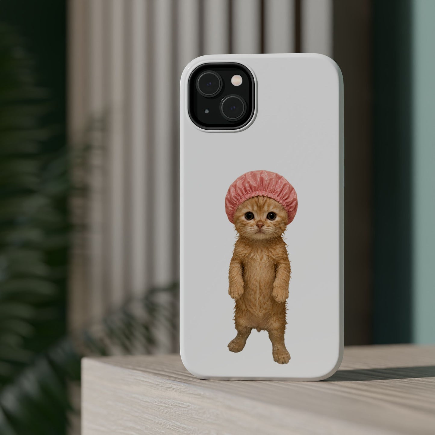Cute Kitten in Shower Cap Magnetic Impact-Resistant Phone Case