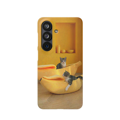 Cat Cozy Phone Case – Cute Kittens in Yellow Living Room Snap Case