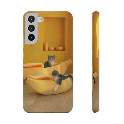 Cat Cozy Phone Case – Cute Kittens in Yellow Living Room Snap Case