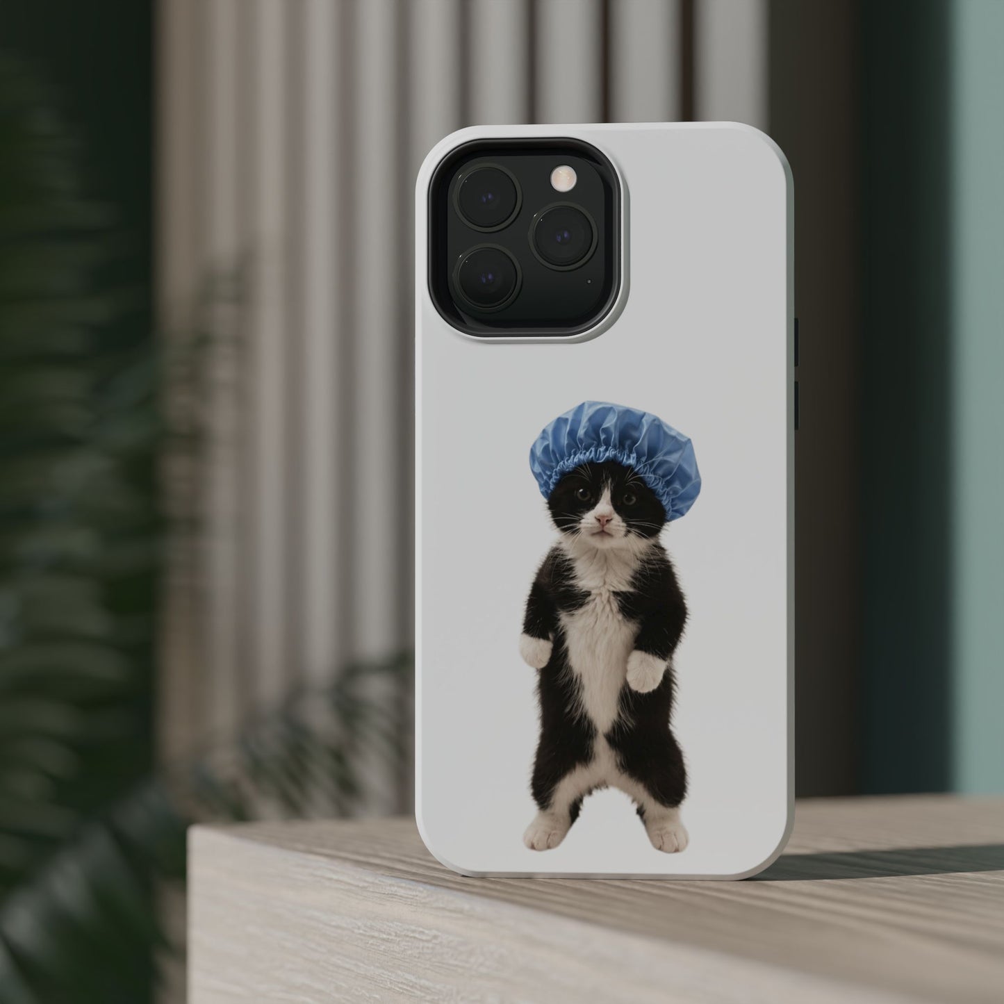 Cute Cat in Shower Cap Magnetic Impact-Resistant Phone Case