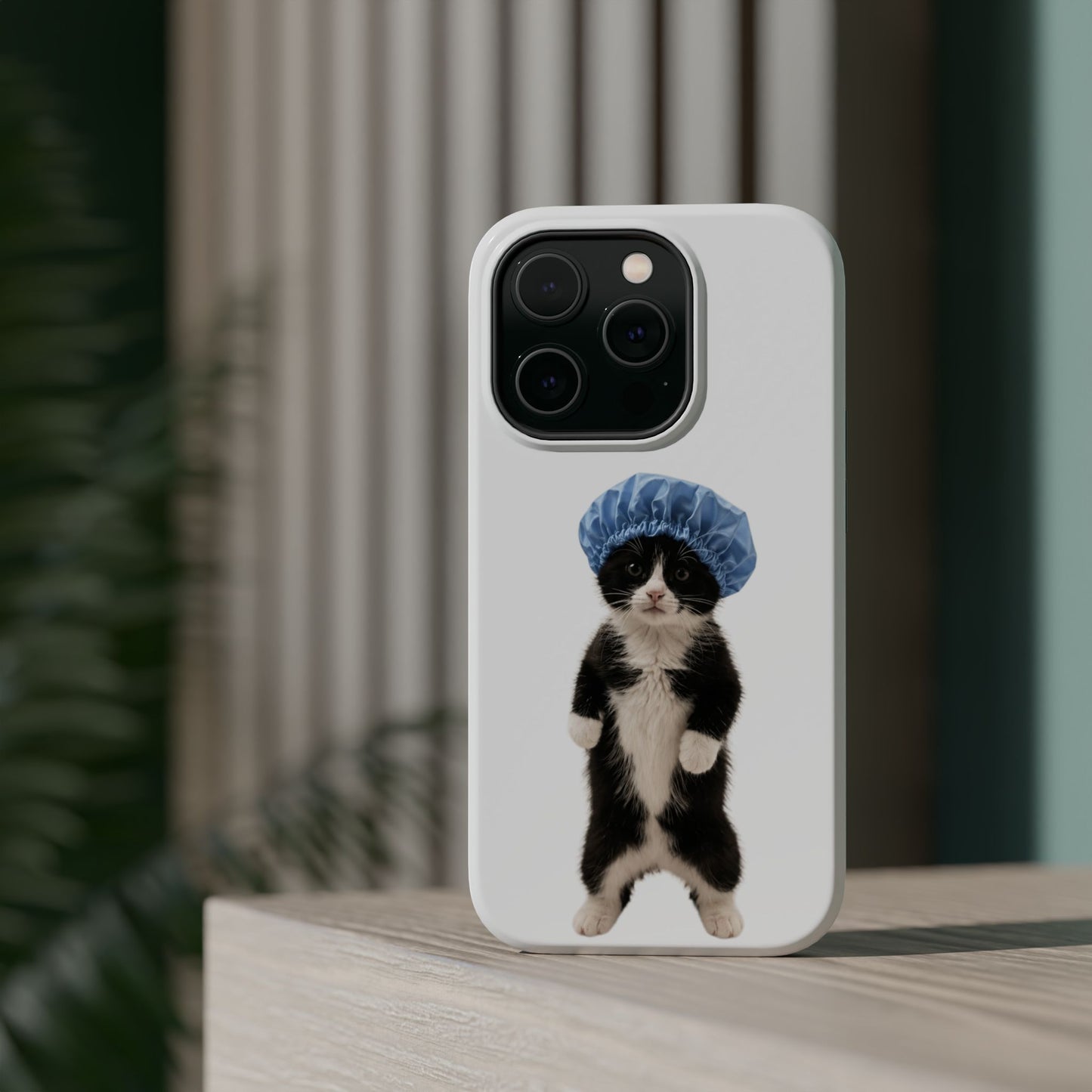 Cute Cat in Shower Cap Magnetic Impact-Resistant Phone Case